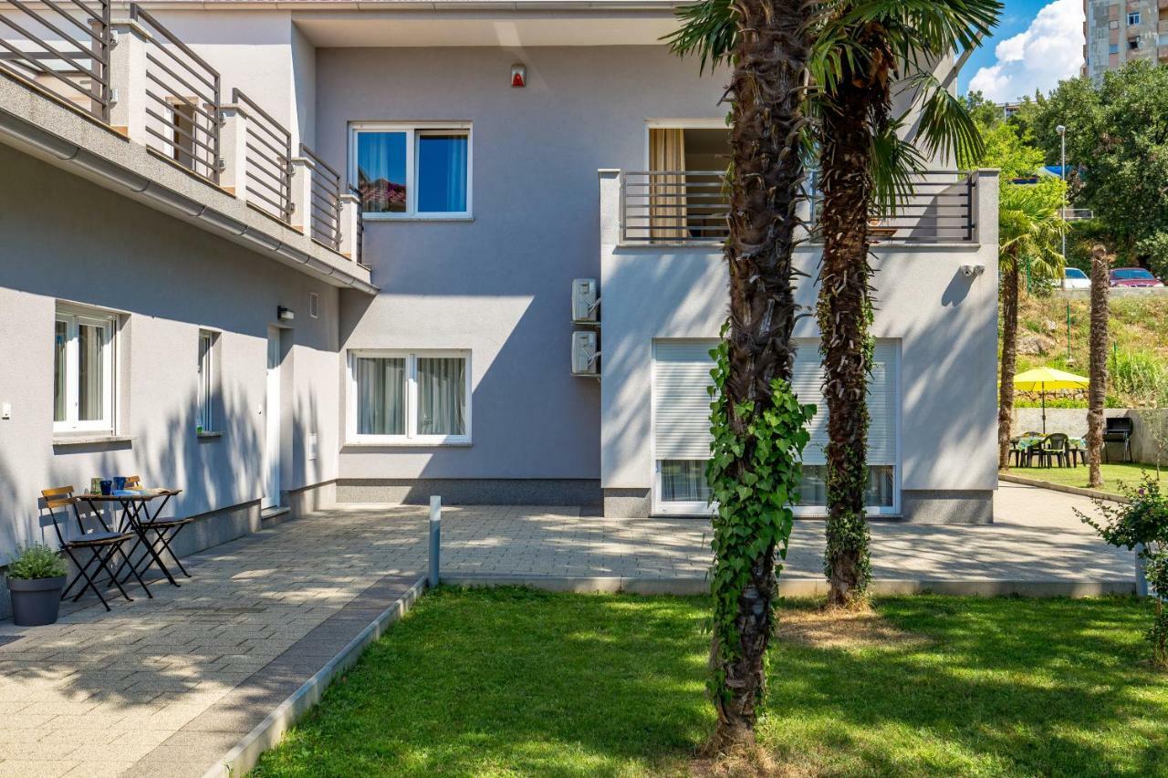 Apartment Piano Rijeka Exterior foto